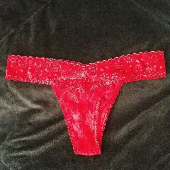 Maidenform Thong  - Picture 3 of 3